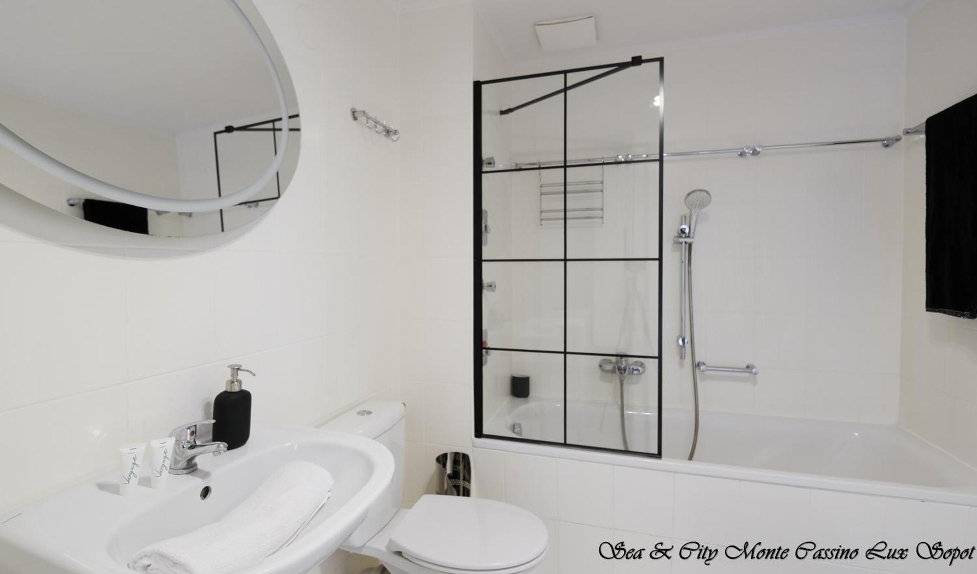 Sea & City 50 M Monte Casinno 100 M Beach Apartments Lux ソポト エクステリア 写真